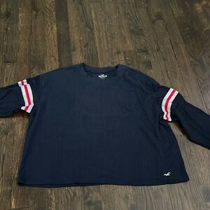 Hollister boyfriend tee in extra small